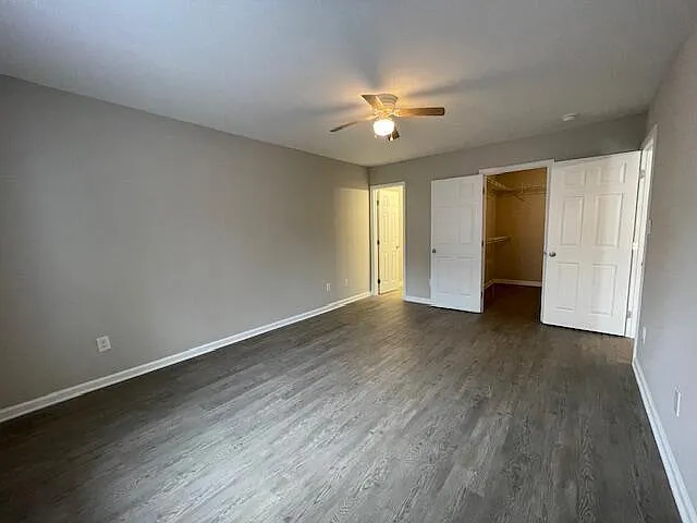 102 Bennington Ln — Photo 12