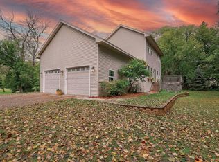 21520 Evergreen St NW, Oak Grove, MN 55011