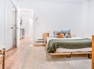 Netherlands, Philadelphia, PA 19104