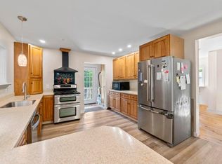 143 White Rd, Bowdoinham, ME 04008