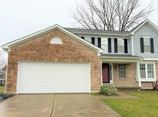1314 Shadow Lakes Dr N, Carmel, IN 46032
