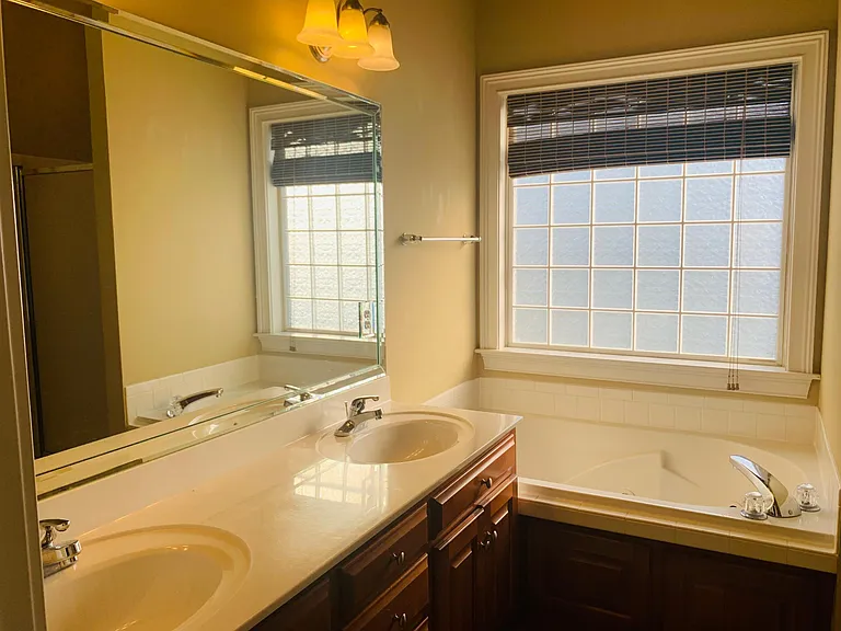 1791 Sterling Oaks Ln — Photo 13