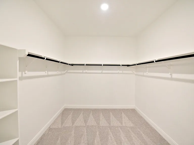 517 Scooter St — Photo 14
