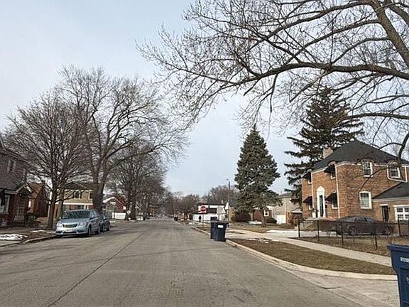 4th image of 9757 S Ridgeway Ave