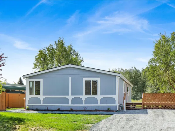 4659 Sunburst Drive, Blaine, WA 98230