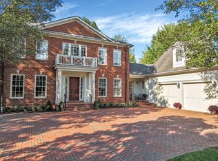 3774 Pembrooke Grn E, New Albany, OH 43054