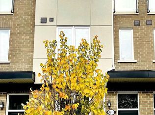 45 Heron Park Pl #11, Toronto, ON M1E 0B8