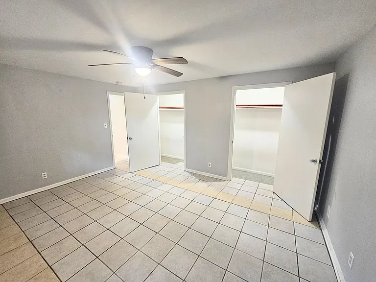 1155 United Ave SE — Photo 12