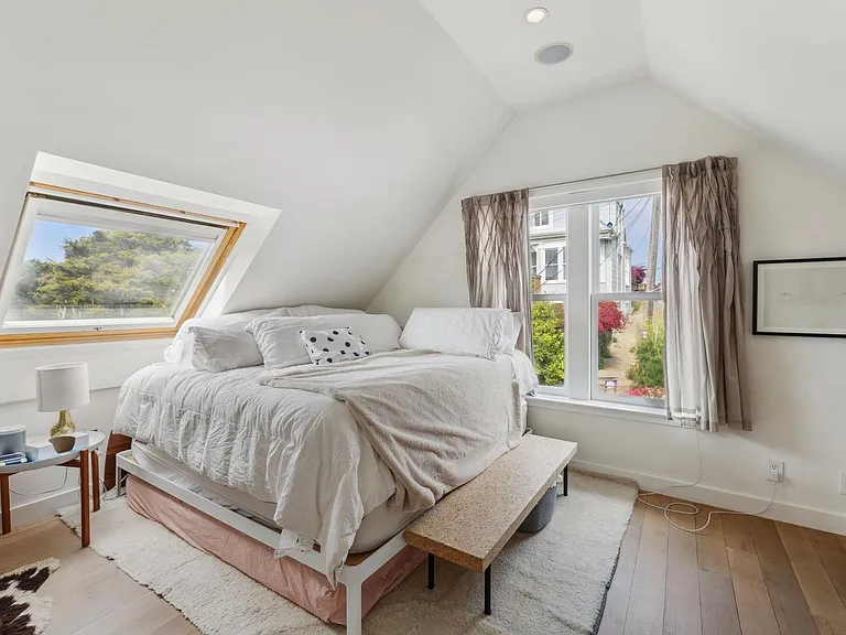 28 Montcalm St #1 — Photo 37