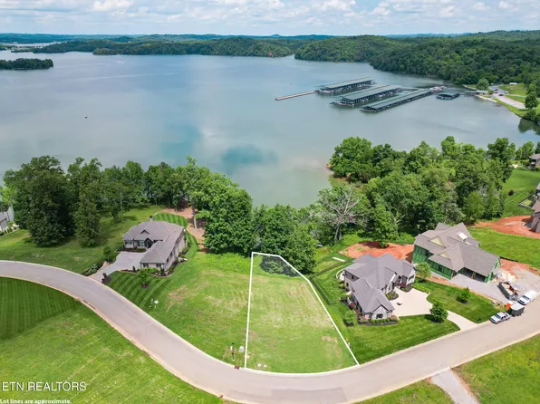 17188 Lighthouse Pointe Dr, Lenoir City, TN 37772