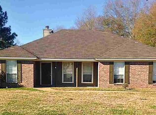 530 Glenwood Cv, Byram, MS 39272