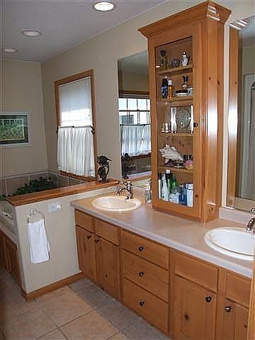 1st image of 485 Lake Breeze Dr