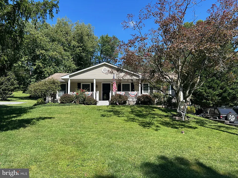 473 Scott Dr