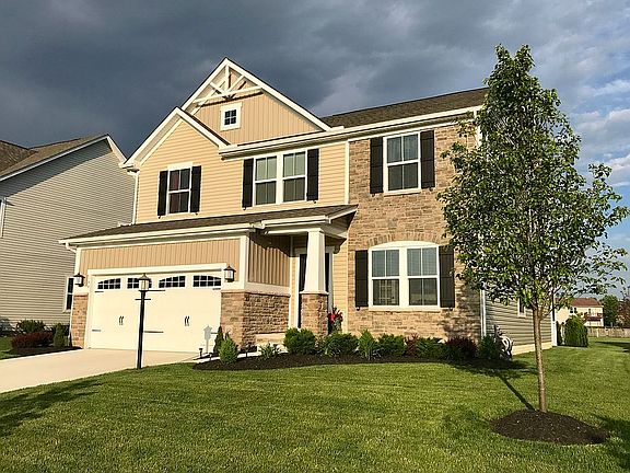 3rd image of 144 Old Colony Dr