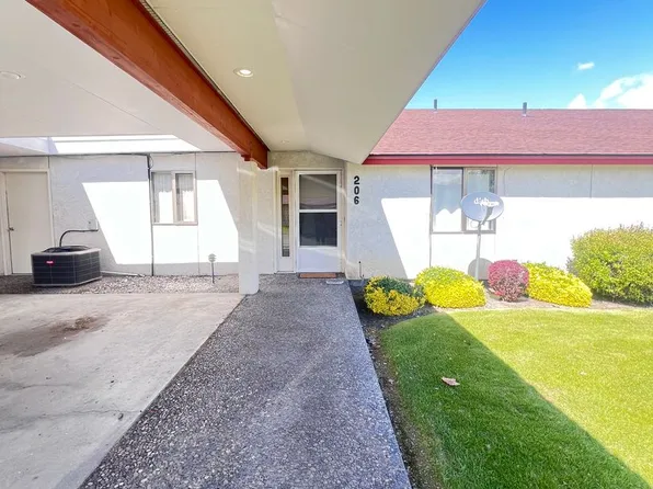 1388 Road F8 NE APT 206, Moses Lake, WA 98837