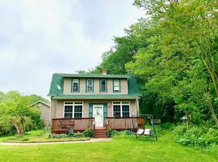 2083 Crisman Rd, Portage, IN 46368