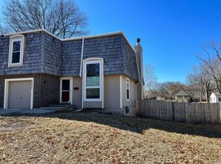 8650 Riggs St, Overland Park, KS 66212