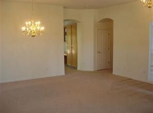 881 Boyd Dr, Oakdale, CA 95361