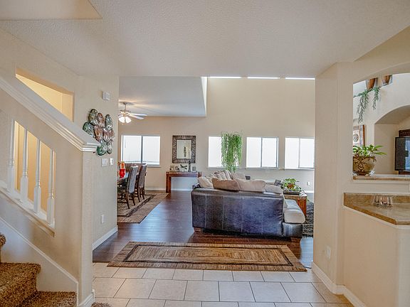 3rd image of 1504 Nopales Ln