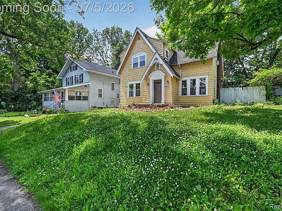 3rd image of 1500 Durand St