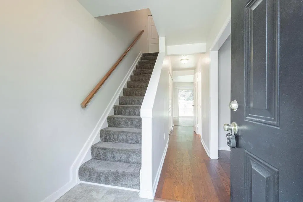 2416 Stone Post Terrace — Photo 3