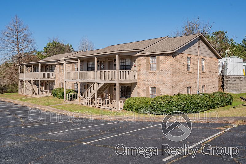 1st image of 901 25th Ave APT D5