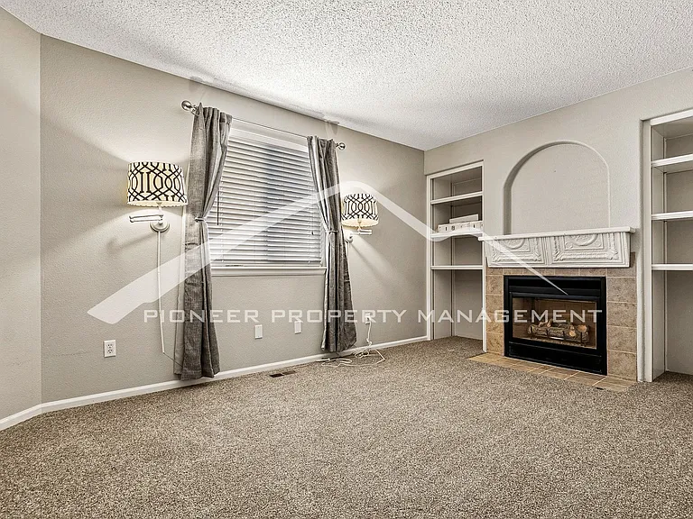 3160 E Yarrow Cir — Photo 10