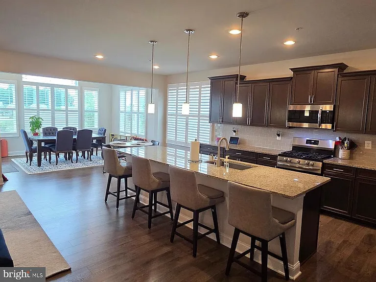 4533 Shakespeare Cir — Photo 6