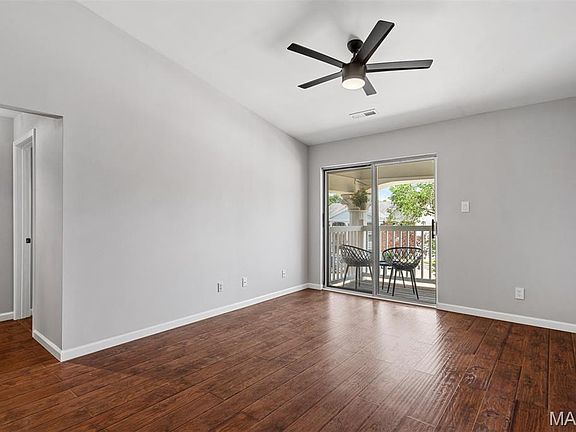 5th image of 1961 Marine Terrace Dr APT L