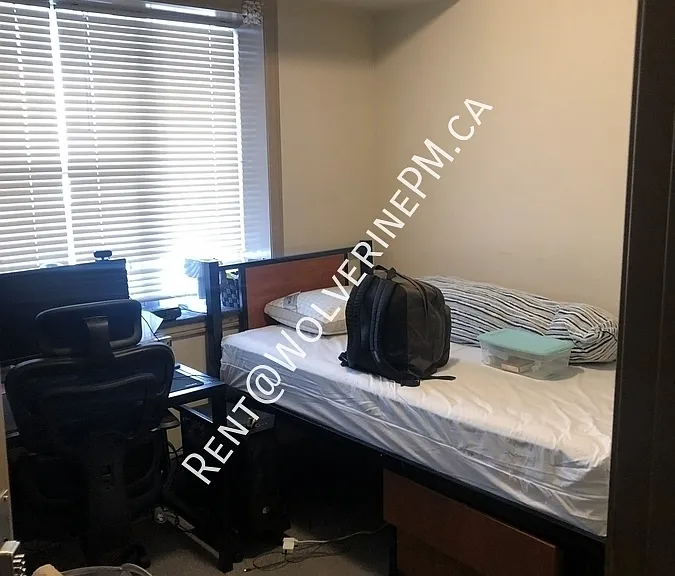 251 Lester St #206 — Photo 14
