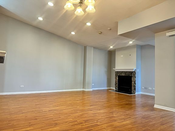 5th image of 744 N Gary Ave #5212