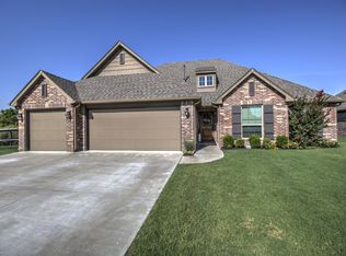 6820 S 120th Ave E, Owasso, OK 74055