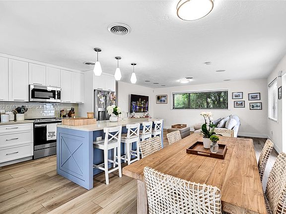 4th image of 13740 SW 78th Pl