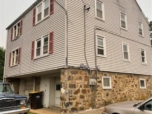 565 E Lawn Rd, Nazareth, PA 18064