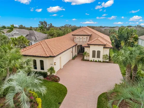 3507 Founders Club Dr, Sarasota, FL 34240