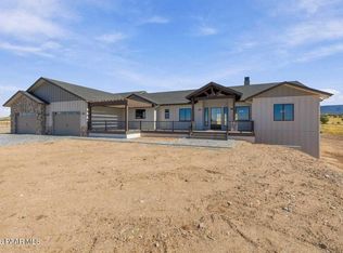 9057 N Caliber Rd, Prescott Valley, AZ 86315