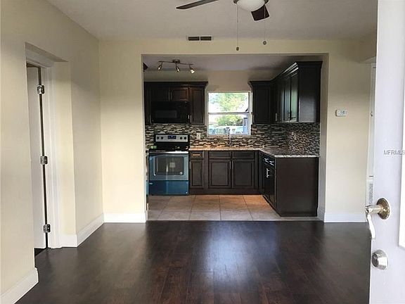 4th image of 825 Dorado Ave #3