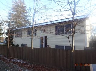 35830 N Hunt Ave, Ingleside, IL 60041