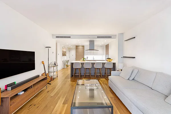 Rented by Compass | media 13