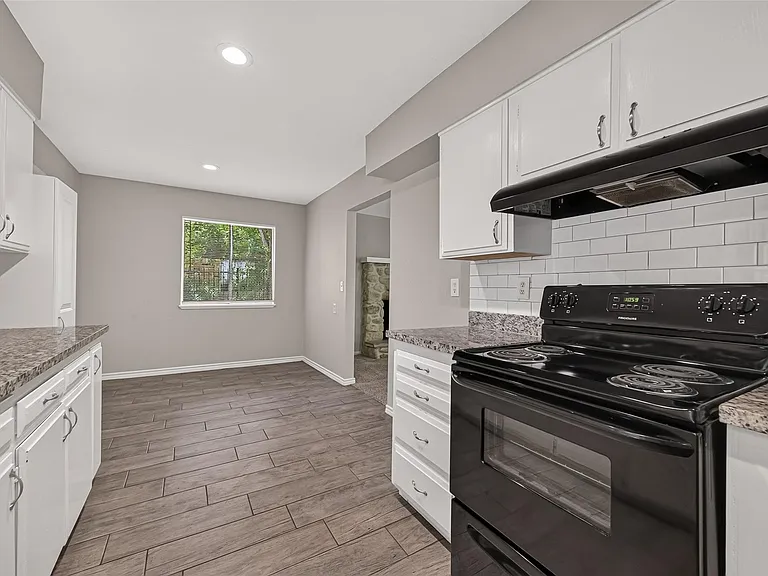 1715 Ramada Dr — Photo 14