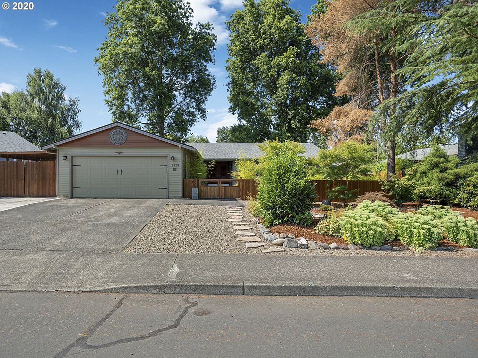 1st image of 2323 SE Tanager Cir