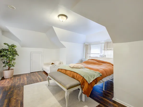 111-30 77th Road image 17 of 20