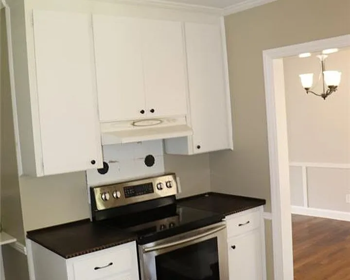 2781 Ashley Ave — Photo 11