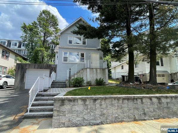 131 Irving St