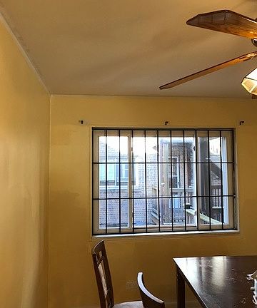 3rd image of 6322 N Kedzie Ave APT 1W