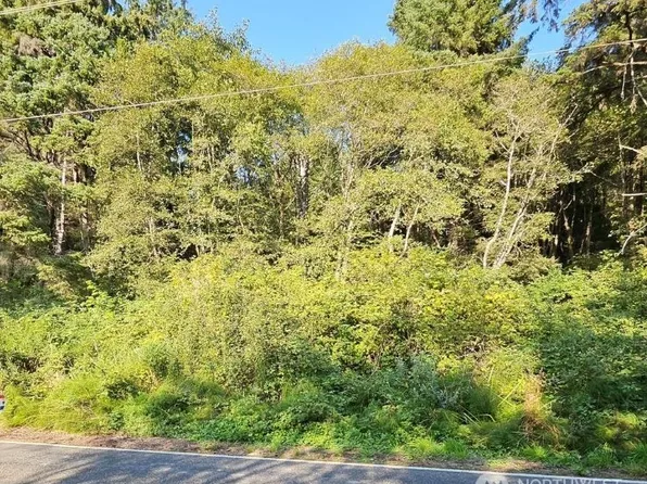 5480 State Rt 109, Taholah, WA 98587