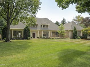 816 Rugby Pl, Hurstbourne, KY 40222