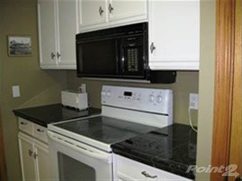 4th image of 8975 N Bayshore Dr APT 6