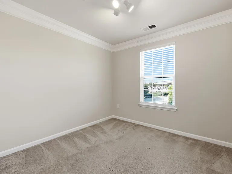 7833 Wormans Mill Rd — Photo 36