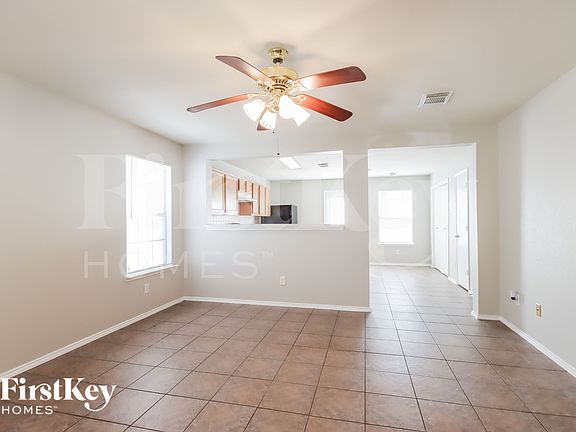 3rd image of 6523 Fairbrook Park Ln